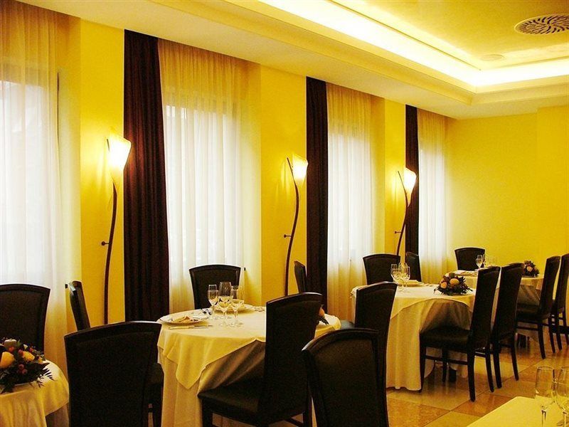 Hotel Palace Verona Ngoại thất bức ảnh